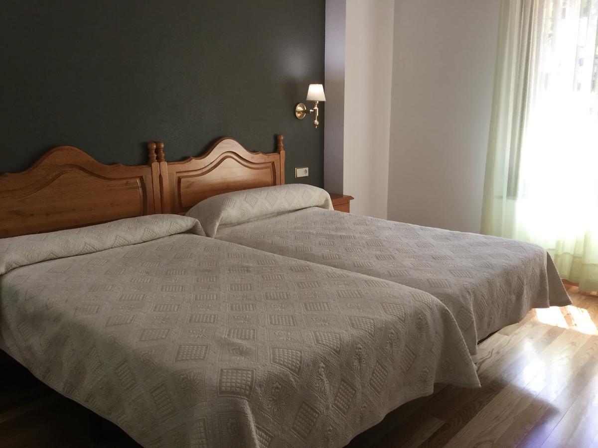 Hotel Cinco Castanos Канделарио Екстериор снимка