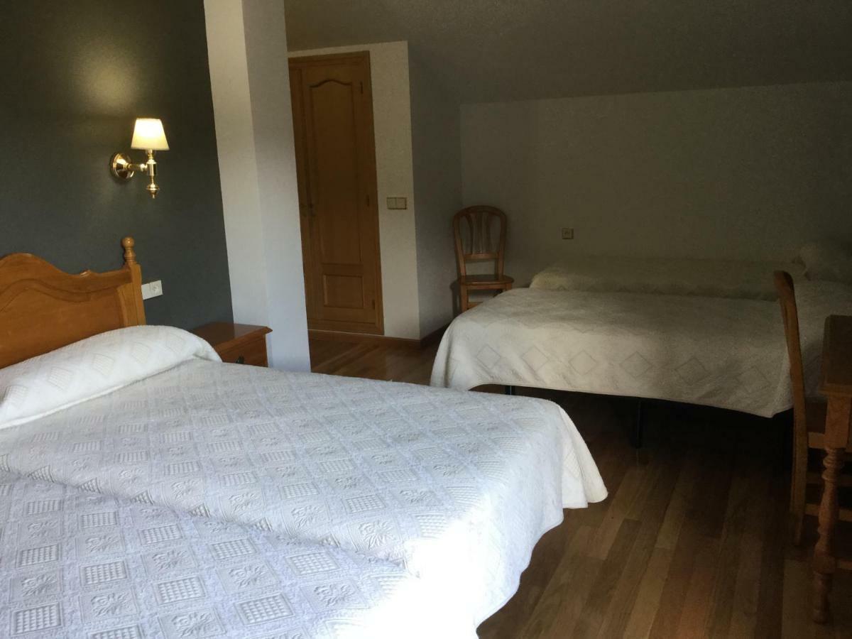 Hotel Cinco Castanos Канделарио Екстериор снимка